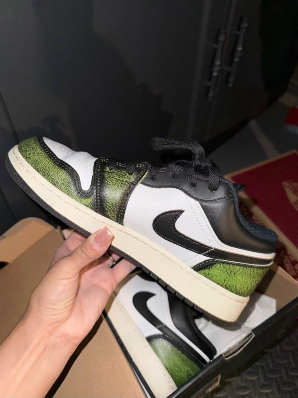 Air Jordan Low Kids 5.5Y